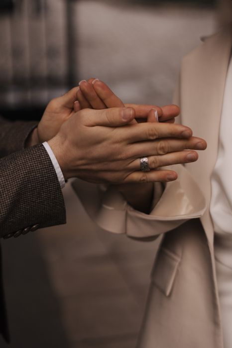 Весільний костюм трійка коричнево-бежевий чоловічий