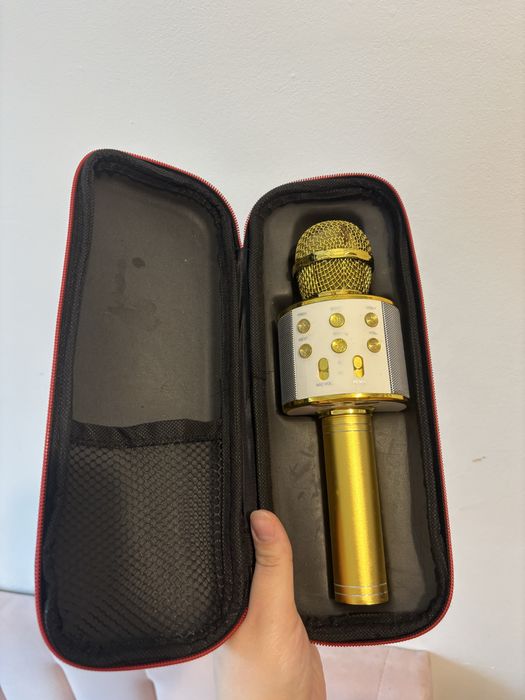 Bezprzewodowy mikrofon do karaoke