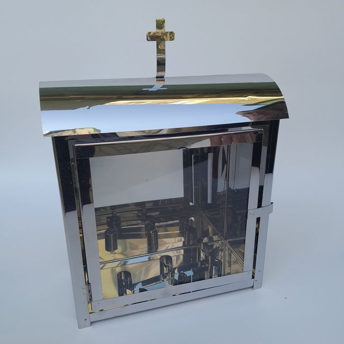 Світильник/капличка/підсвічник на цвинтар