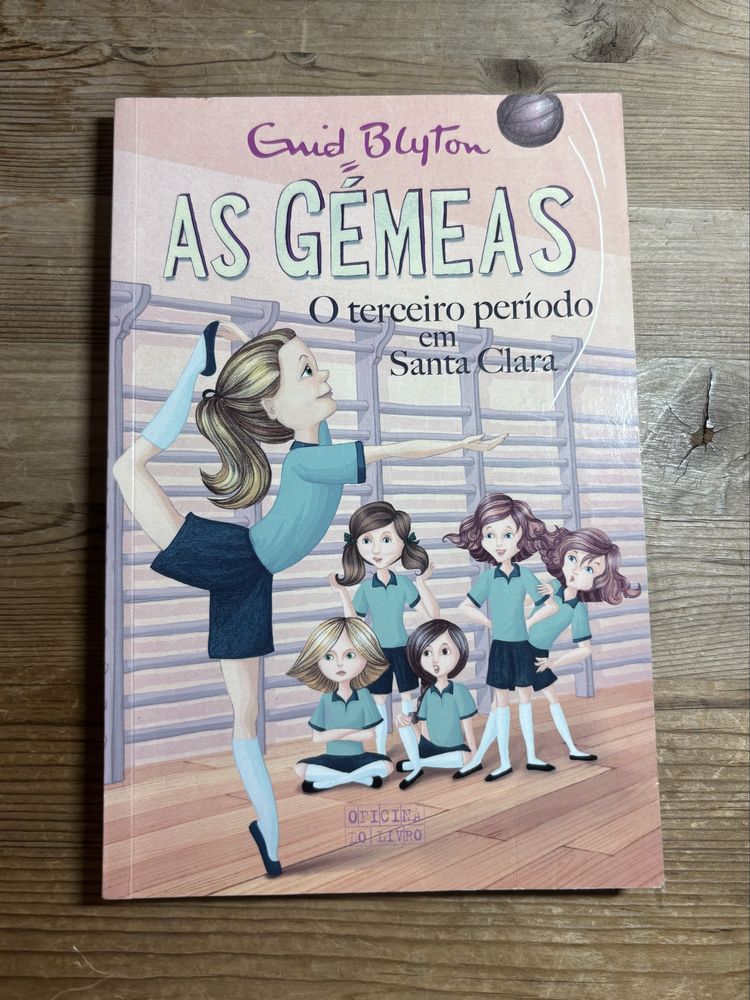 Livro “As gémeas- o terceiro período em Santa Clara” Leya