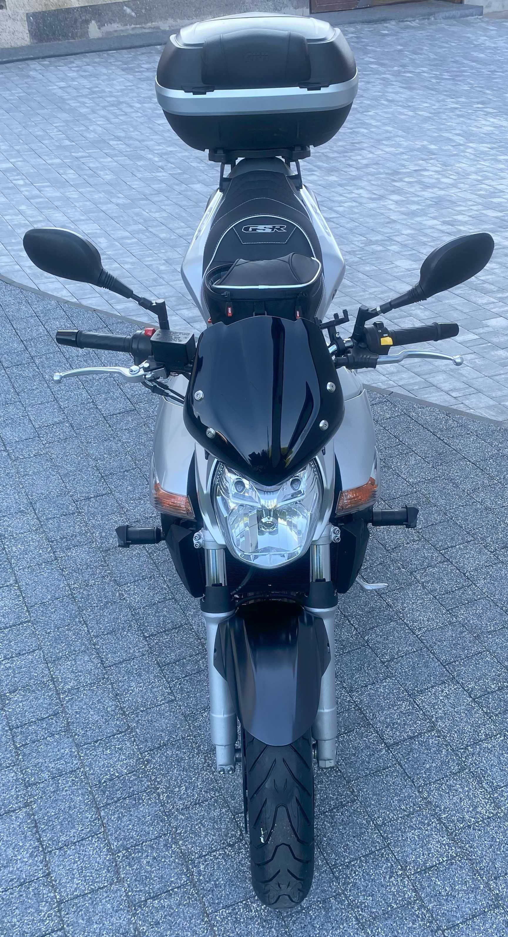 Sprzedam Motocykl GSR600