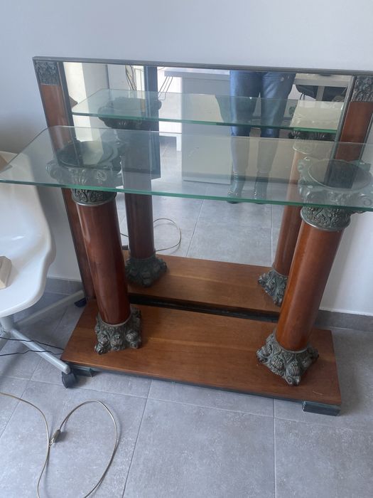 Movel entrafa e espelho