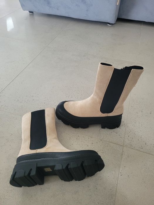 Nowe damskie buty sztyblety r 39