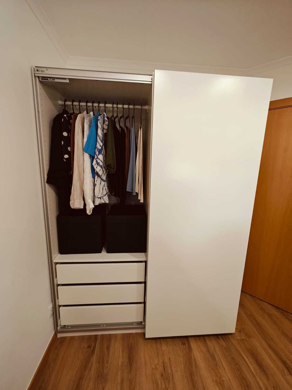 Roupeiro IKEA Pax + Hasvik