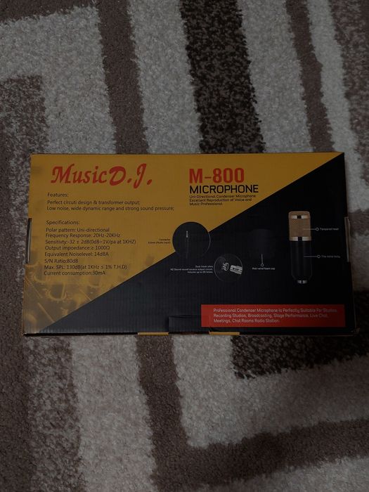 Продам мікрофон BM800