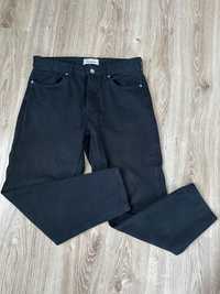 Класичні темно сині прямі джинси  PULL&BEAR м розмір