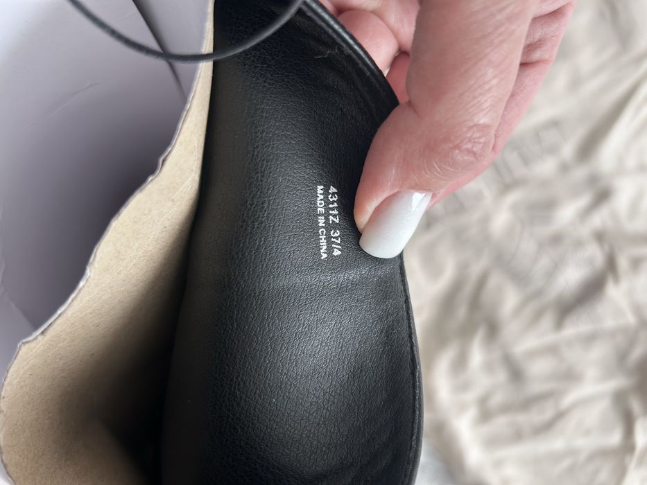 Шкіряні жіночі сапожки