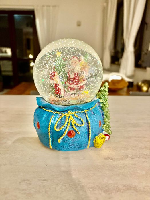 Świąteczna kula Śnieżna!