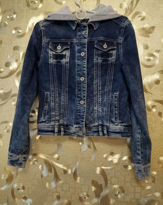 Джинсовий піджак