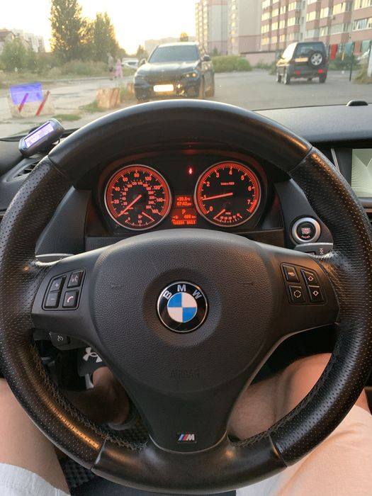 BMW X1 2012 (M пакет)