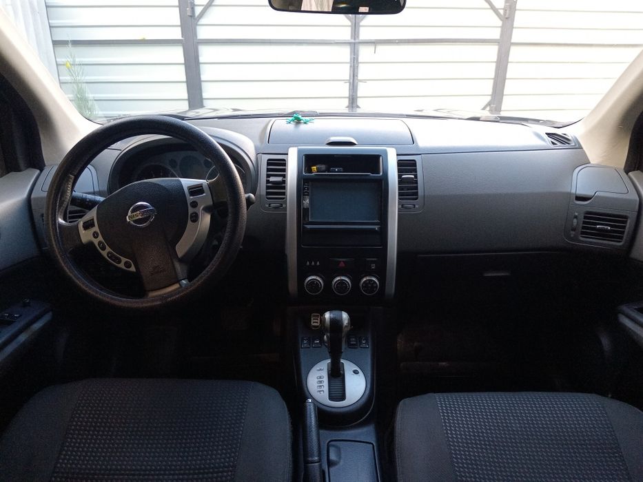 Ниссан Х-трейл т31