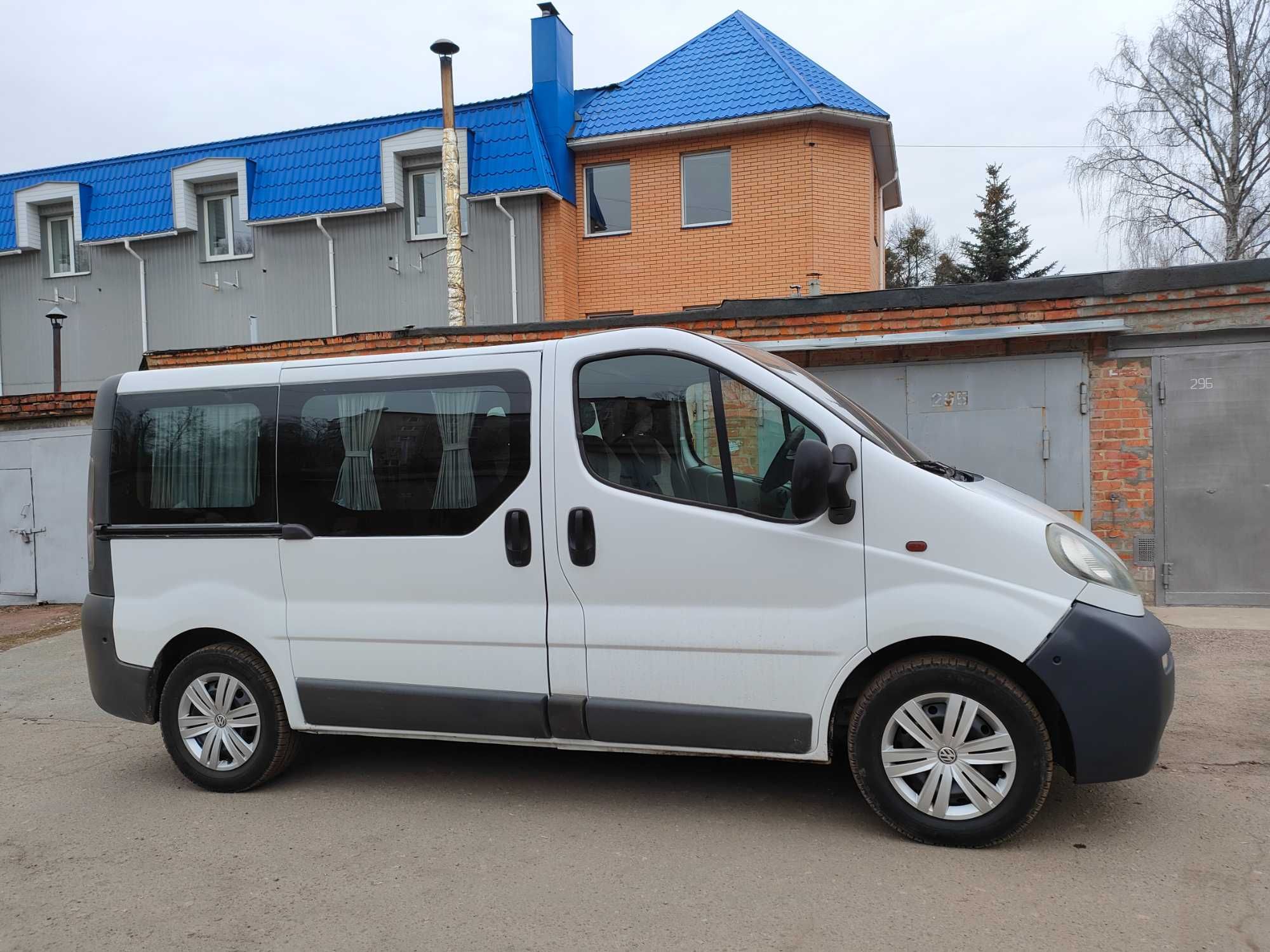 Opel Vivaro 1.9 TDI,  Пассажир