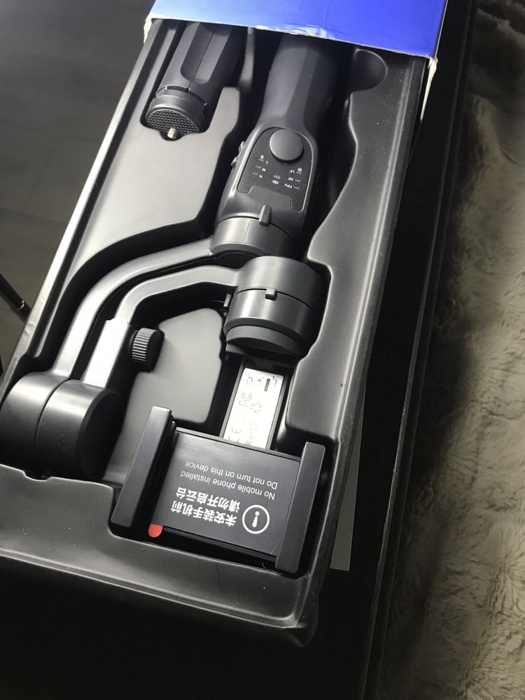Axis gimbal 3 стабілізатор плюс штатив