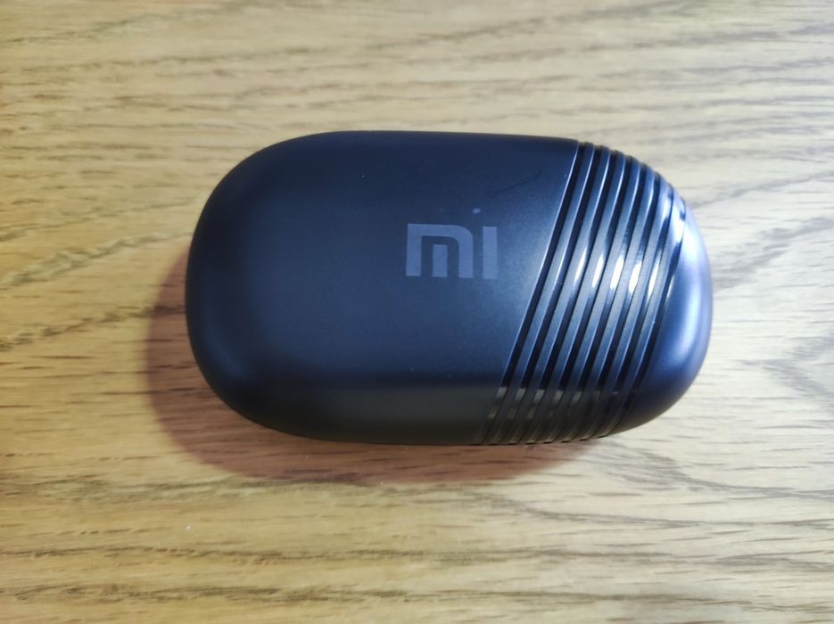 Fones Xiaomi Bluetooth.