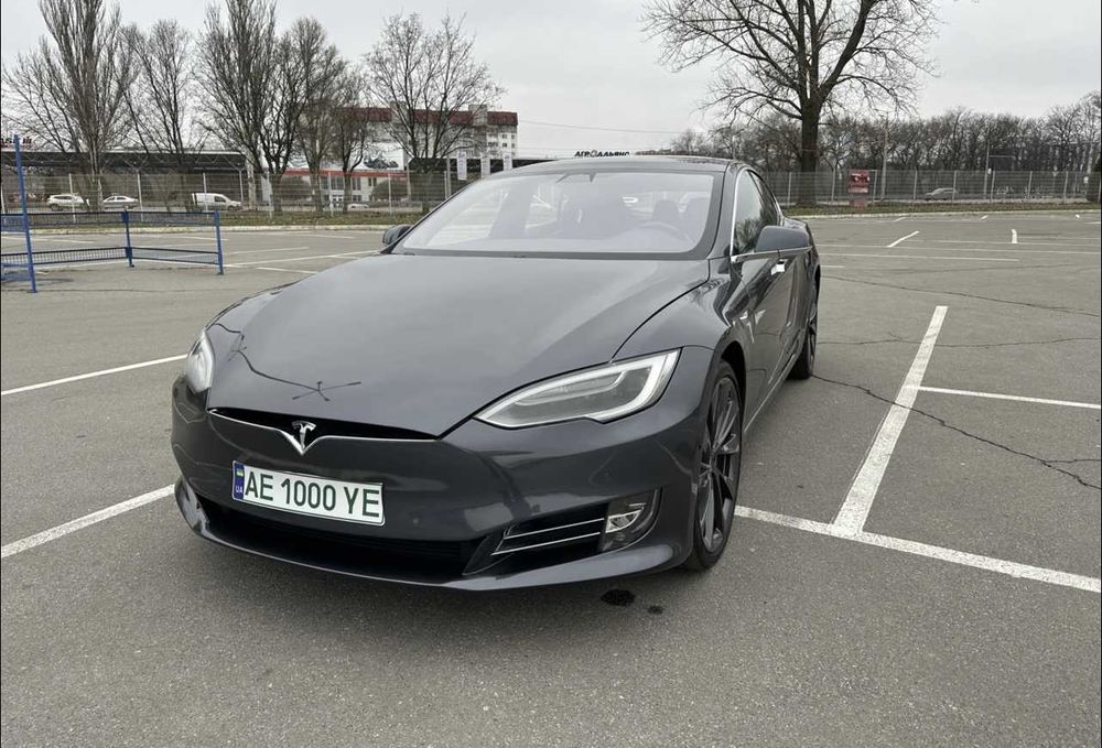 Tesla Model S 100D