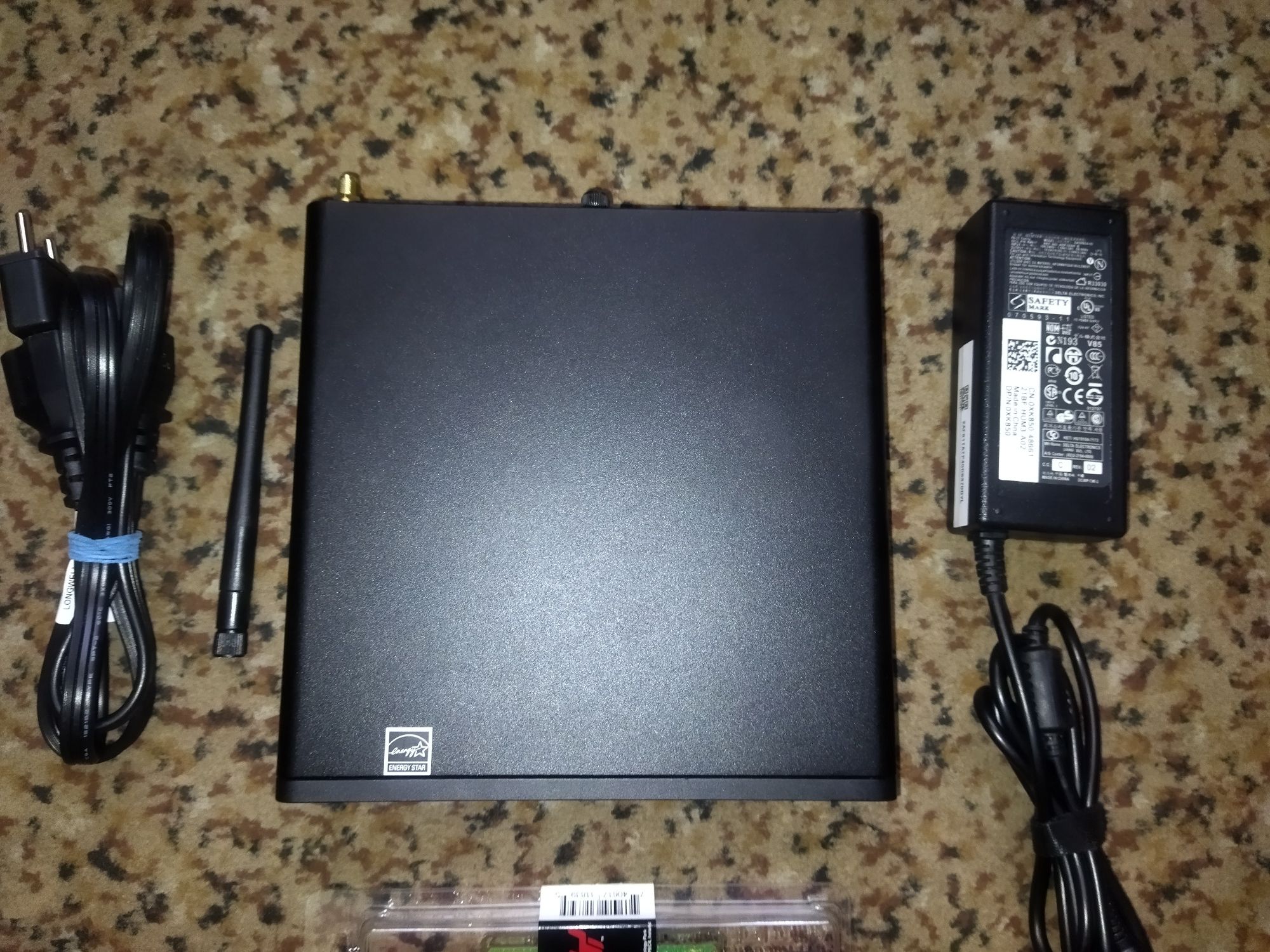 Mini pc‼️HP 705 g4,Ryzen 5 2400ge,Vega 11,HDD500g,RAM 8g,WiFi Bluetoot