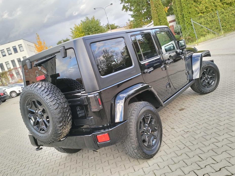 śliczny zadbany Wrangler 3,6 mega wygląd polecam