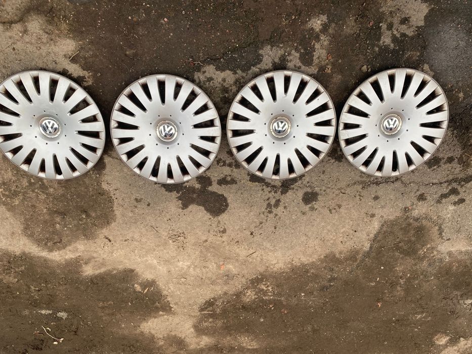 Ковпаки оригінал Volkswagen Renault комплект R 16 R 14