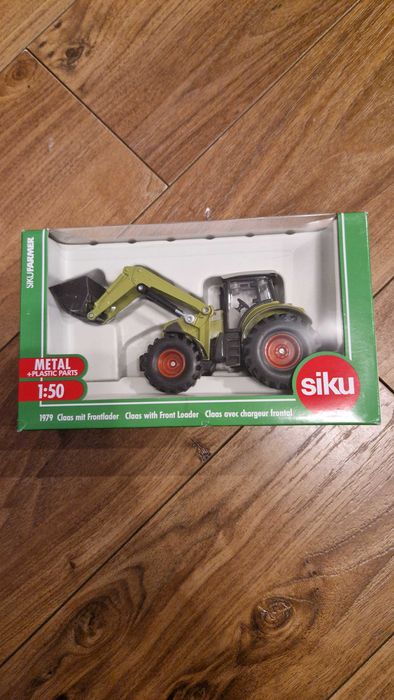Traktor Class SIKU Farmer 1979 skala 1:50