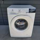 Pralka Electrolux 8kg. 1200obr.