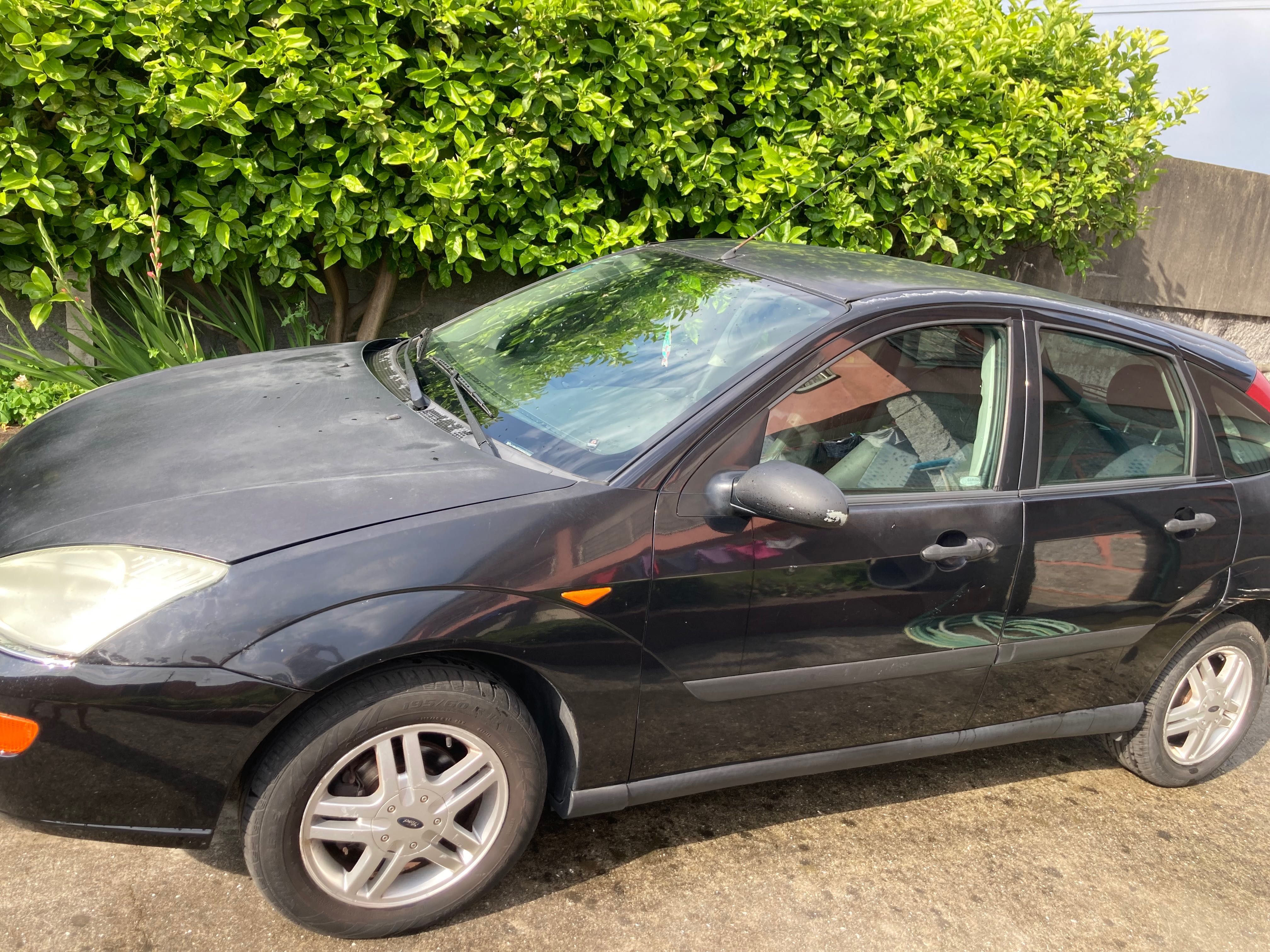 Ford Focus 1.6 100cv . 2001