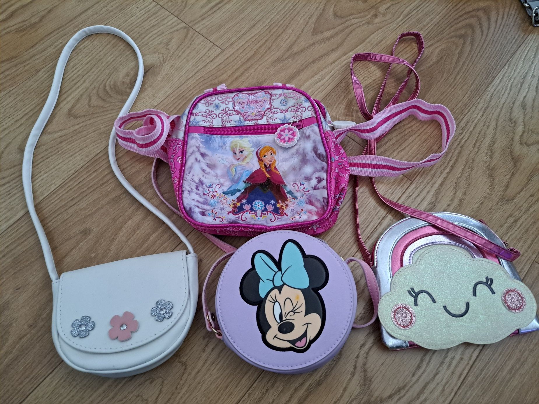 Zestaw torebek / plecak/ portfel / kraina lodu/ Minnie/ Elsa