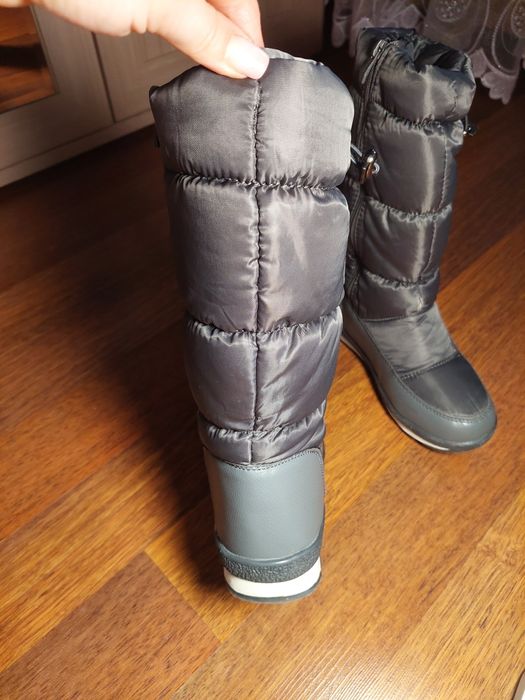 Зимові дутики,35 розмір,устілка 22 см.