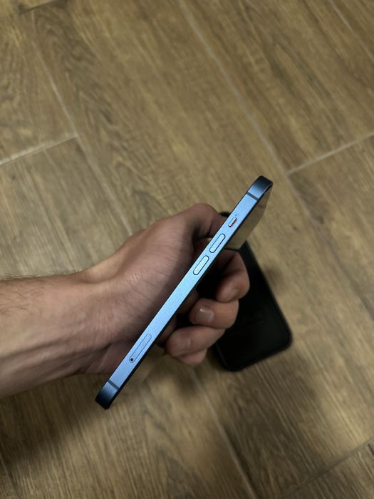 ОБМІНЯЮ! iPhone 13/128 стан ідеальний