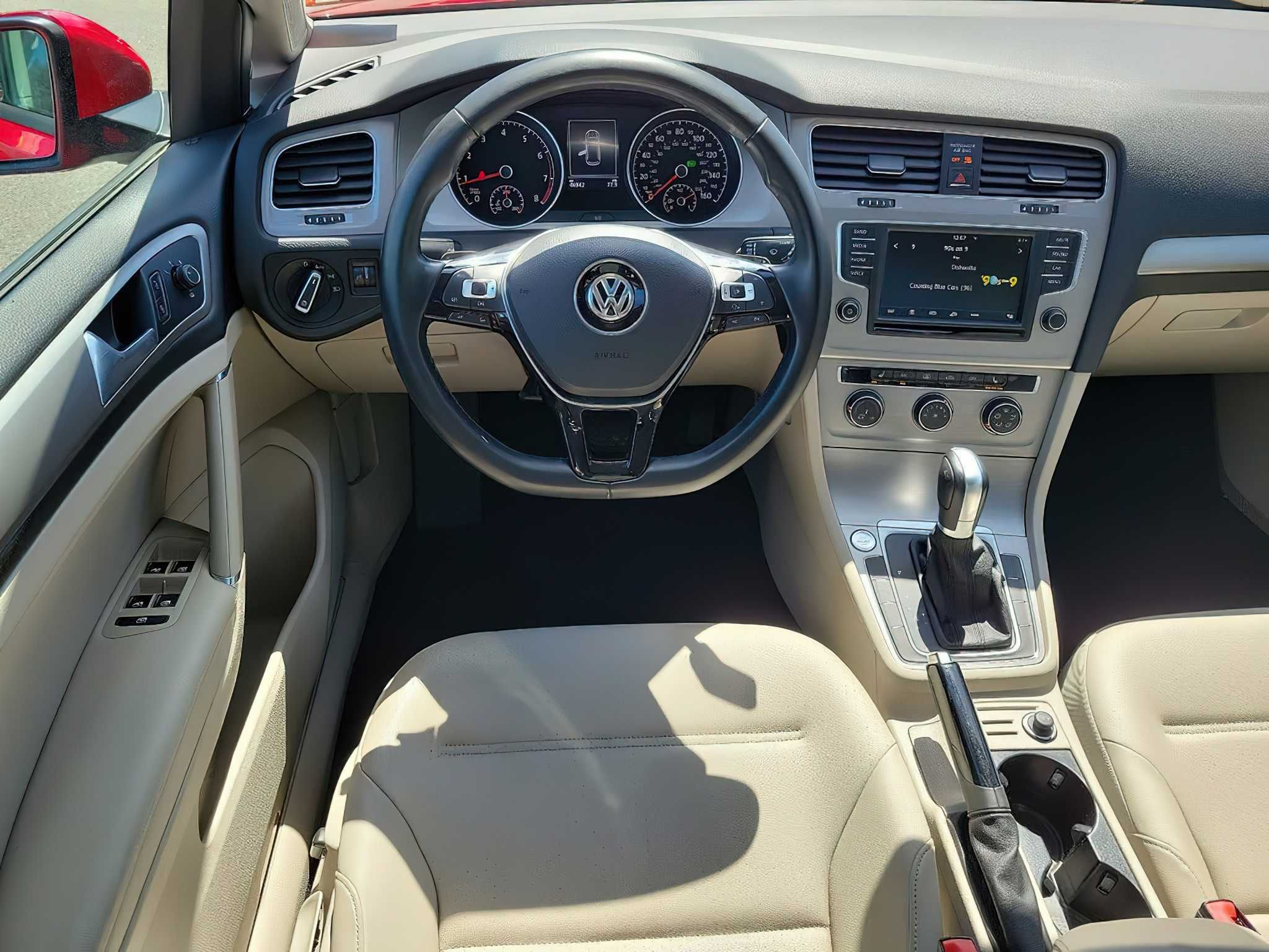 Volkswagen  Golf 2017