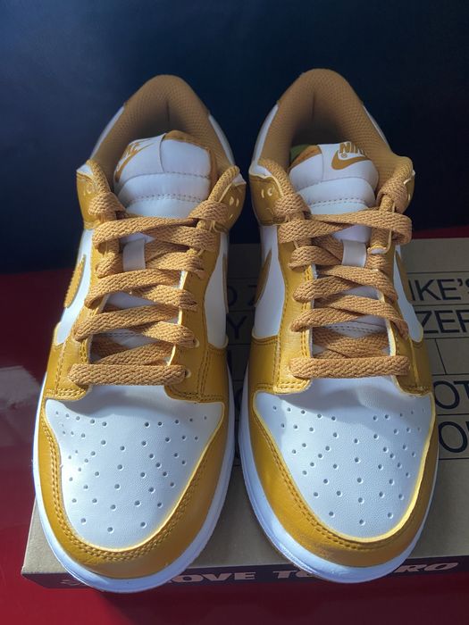 Dunk Low Phantom Yellow