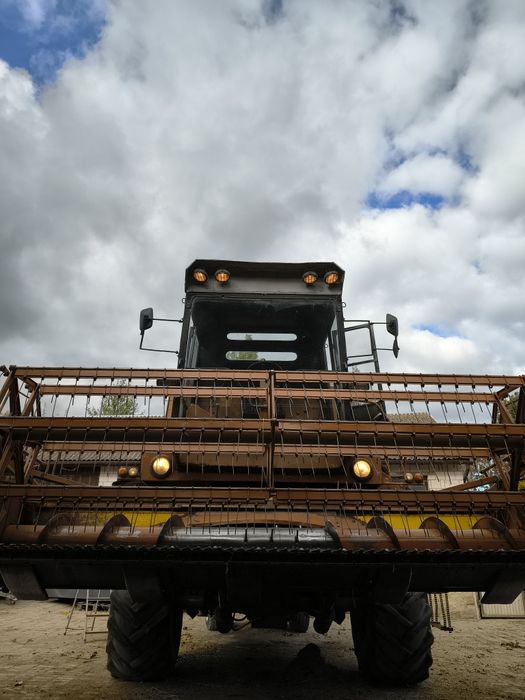 Kombajn bizon Z056 super