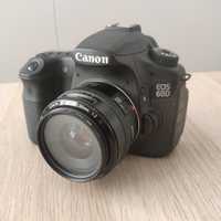 Canon 60d + 35mm f/2.0 + torba Canon 10EG