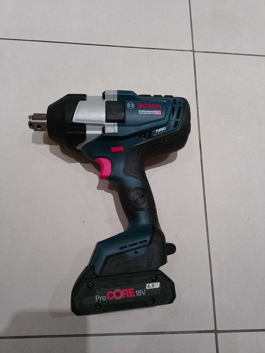 BOSCH Professional GDS 18V-1050 HC  2024 rok powystawowy BITURBO