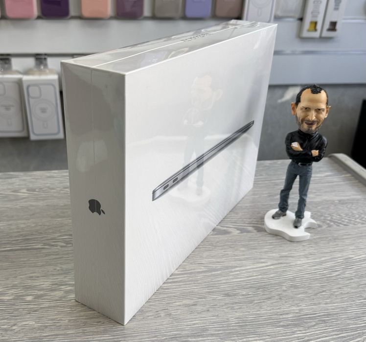 MacBook Air 13  M1 / RAM 8 / SSD 256 GB / Space Grey / Новий !