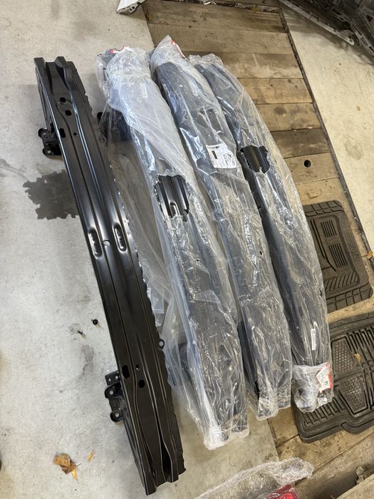 Усилитель бампера outback legacy B16 2020 2021 2022 2023 2024