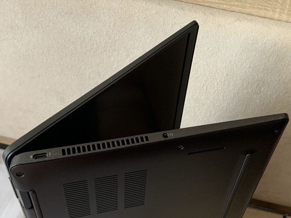 DELL Latitude 7420 8/256 і5-1145G7 Iris Xe