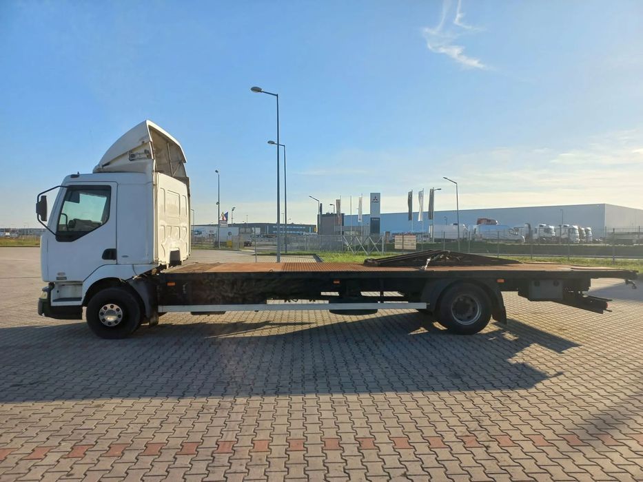 Renault Mildum  Renault MIDLUM  platforma pomoc drogowa tacho tarczki 12t Poznań