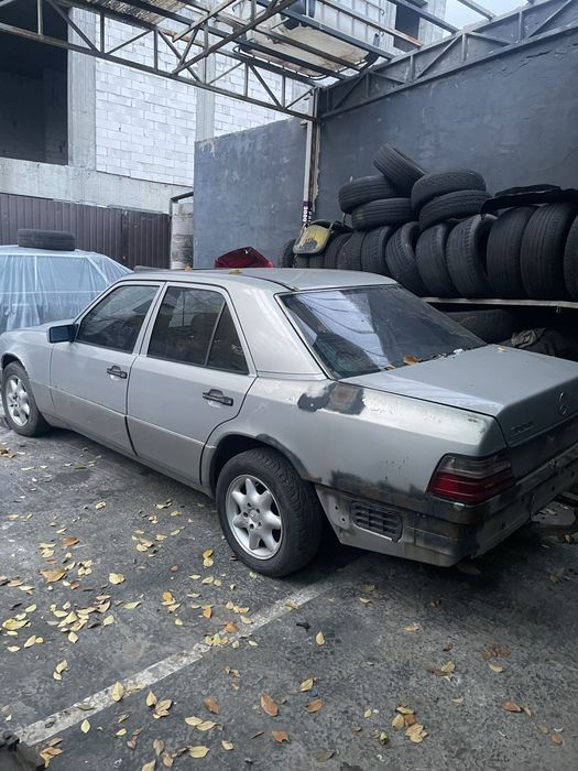 Мерседес 200D 124 разборка