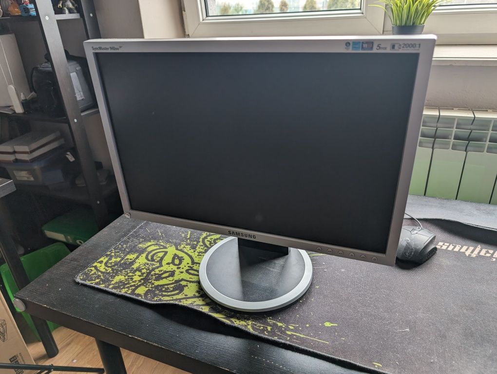 Monitor samsung syncmaster 940bw