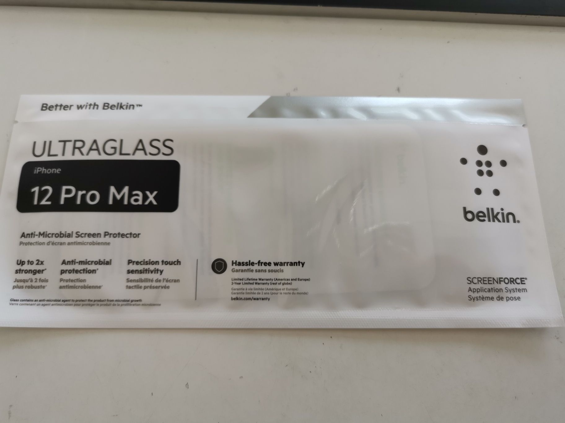Szkło Hartowane Belkin UltraGlass Anti-Microbial iPhone 12 Pro Max 3