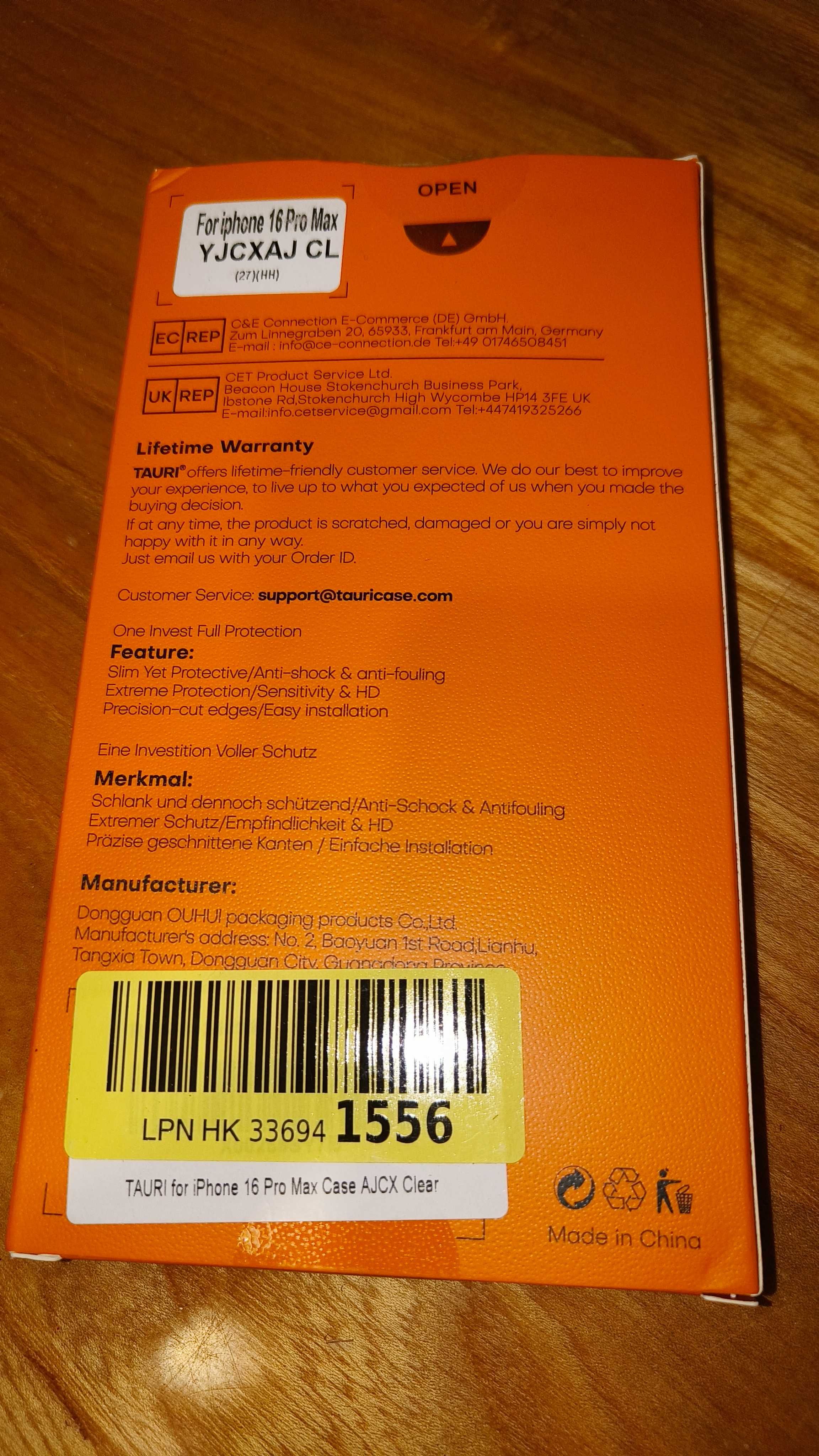Etui TAURI do iPhone 16 pro max jak nowe