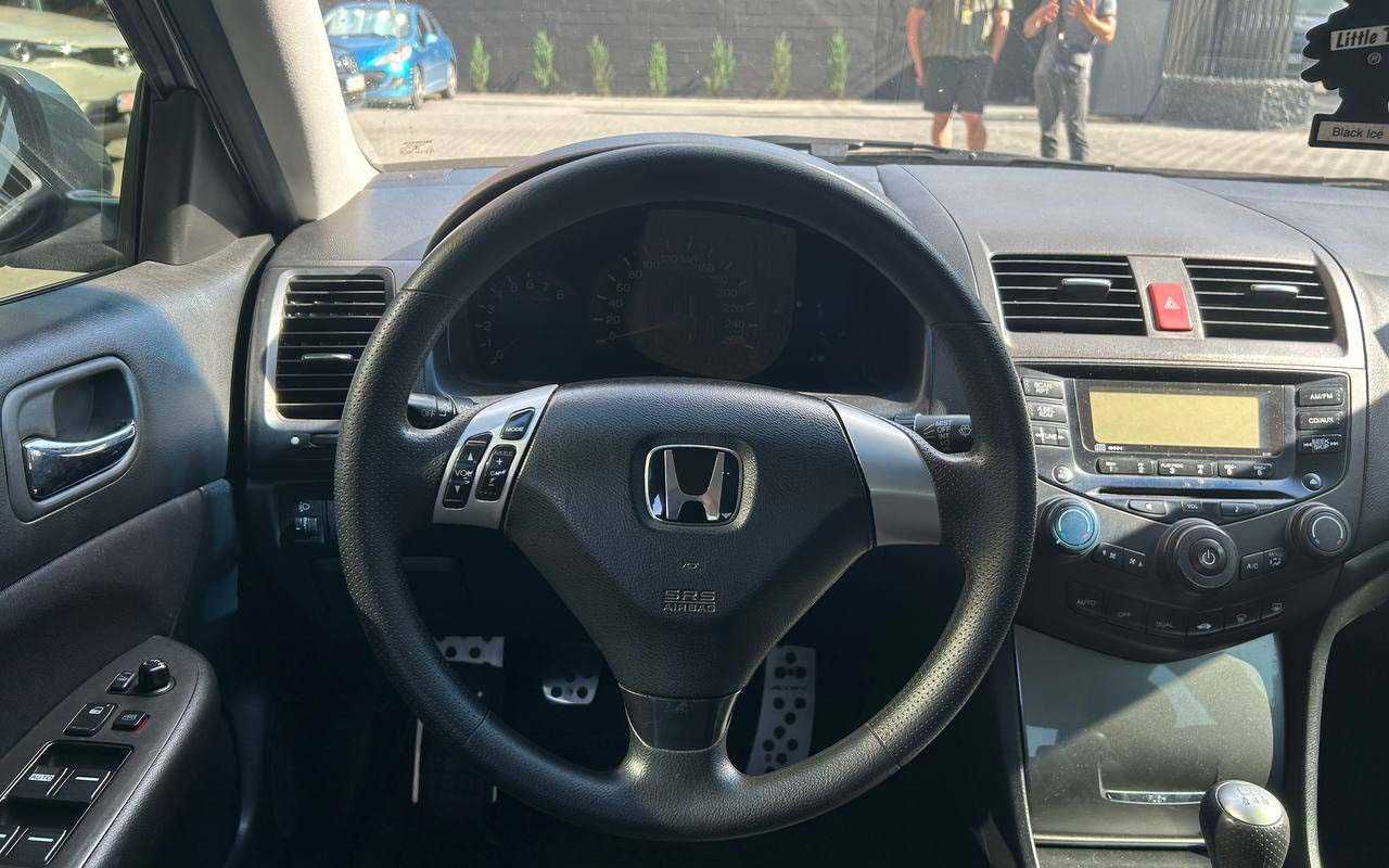 Honda Accord 2004