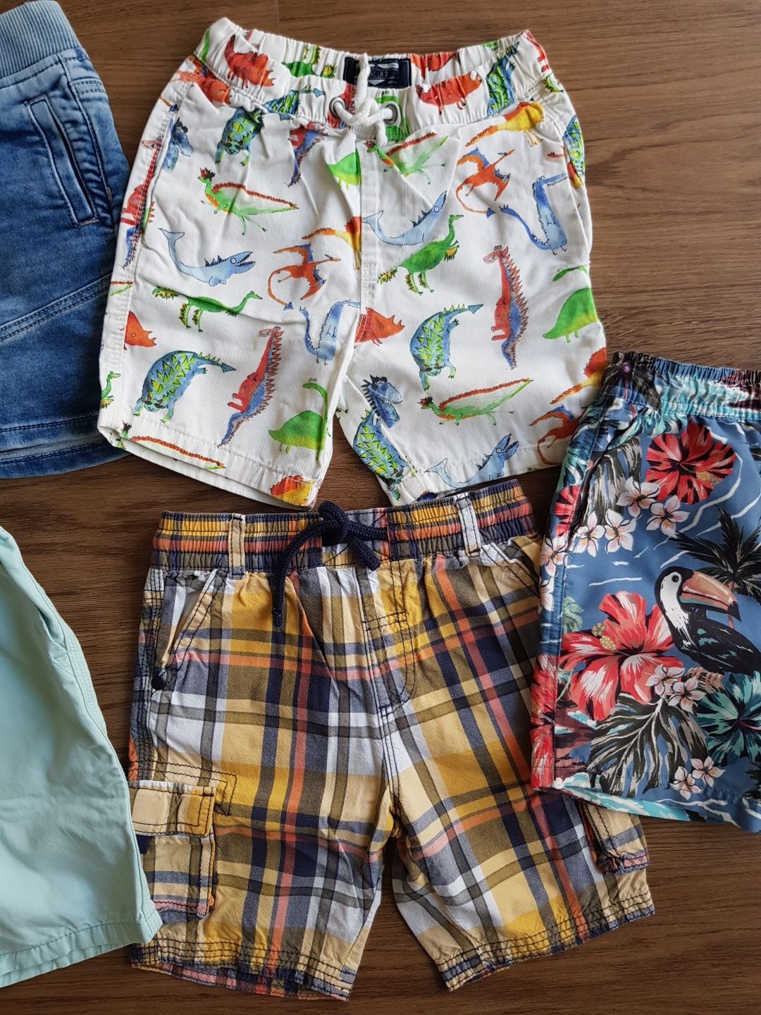 Lote de shorts para menino tamanho 4-5 anos, 104cm - 110cm