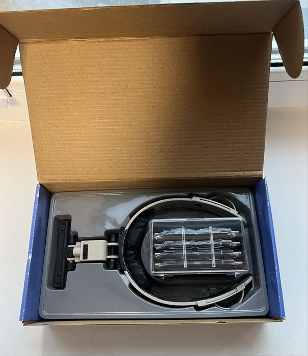 Бінокулярна Лхупа.