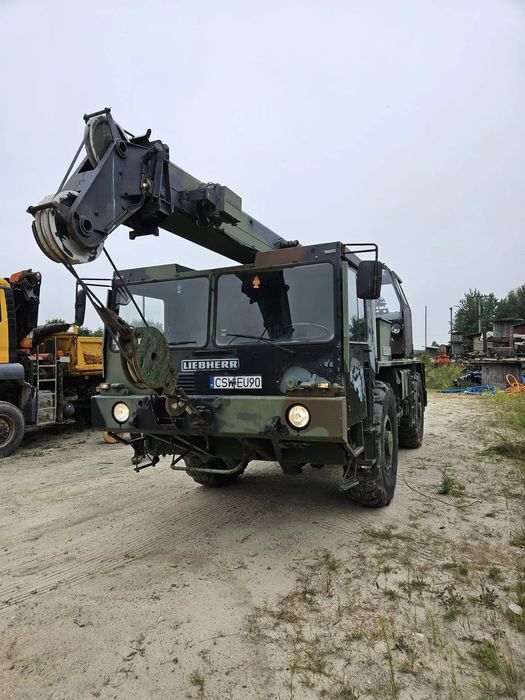 Liebherr UM109 FKL  Liebherr dźwig UM109 FKL