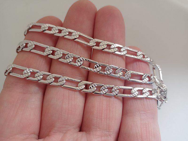 Srebrny Łańcuszek Figaro Frezowany 45cm 19g stal Silver Plated
