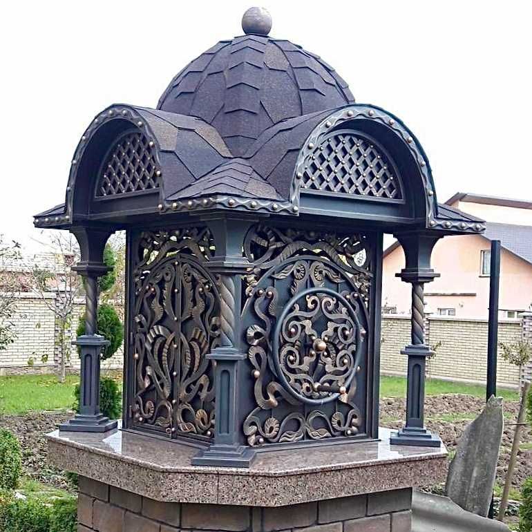 Колодязь кований дашок домик накриття верх на криниці копка корба вода