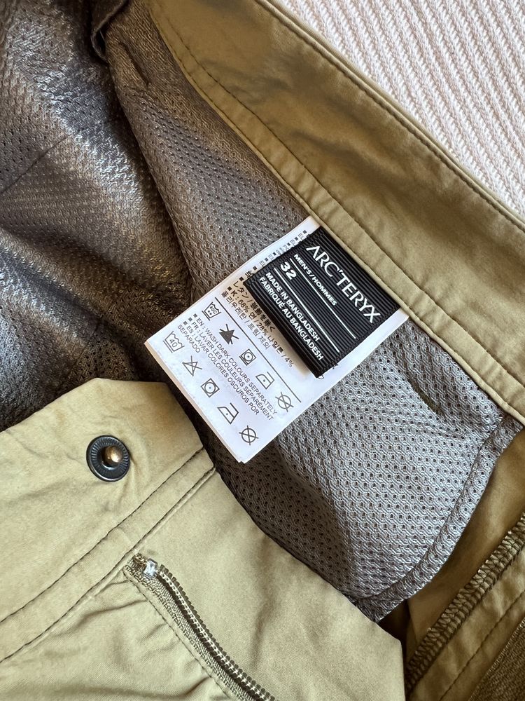 Шорти Arcteryx Stowe