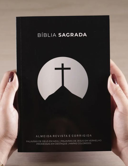 Bíblia Cruz Preta NOVA | ARC | Letra Maior
