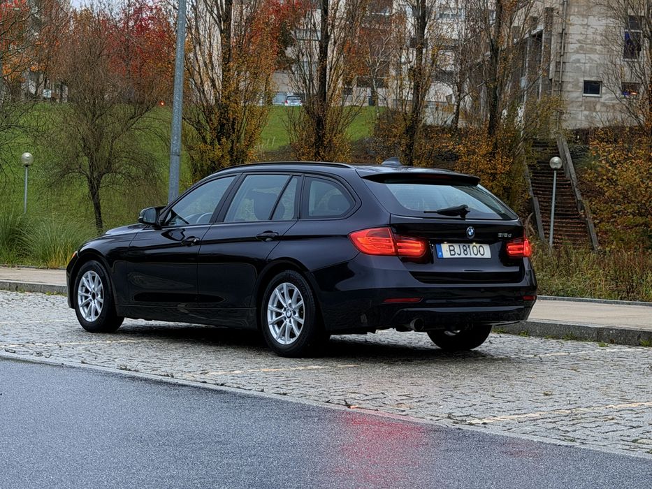 BMW F31 318D SportLine Auto - Oportunidade